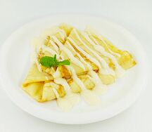 Блинчики со сгущённым молоком, сметаной