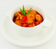 Капуста тушёная с сосисками
