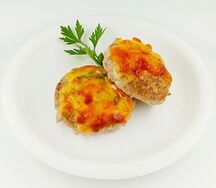 Стожок мясной с сыром и овощами