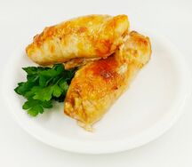 Куриный рулет с сыром и грибами