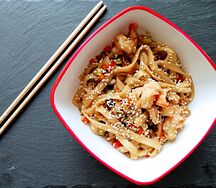 Удон с мясом