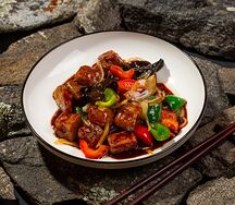 Жареные баклажаны с овощами