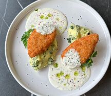 Котлеты крабовые с картофельным пюре