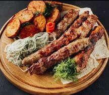 Ассорти из люля-кебабов