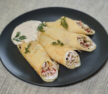 Блины с брынзой и беконом