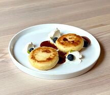 Сырники с соленой карамелью