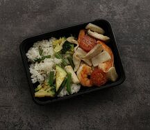 Соте из морепродуктов с рисом
