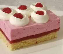 ПП пирожное Клубничное облако