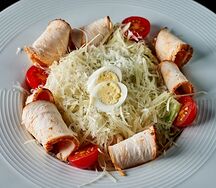 Цезарь с курицей