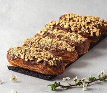 Эклер соленая карамель