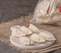Замороженные вареники с вишней 