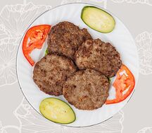 Завтрак с котлетами