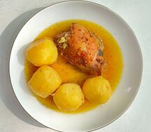 Пирожок из куриного бедра