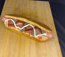 Хот-дог с казы