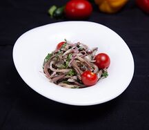 Салат с языком