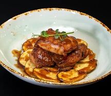 Куриное бедро с картофелем