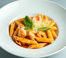 Пенне с креветками