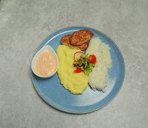 Куриные котлеты с соусом Тартар