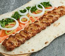 Люля-кебаб из свинины и курицы