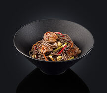 Гречневая лапша с мясом цыпленка