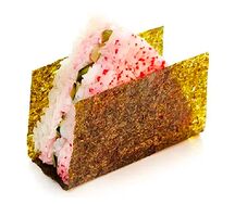 Онигири с креветкой