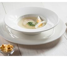Куриный бульон с лапшой
