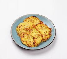 Драники с луком и беконом
