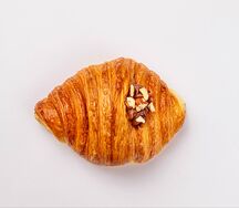 Круассан с шоколадом