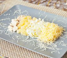 Салат Курица с ананасом
