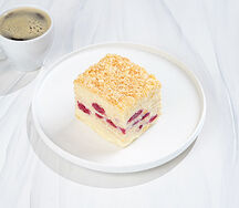 Бакинский слоеный с вишней