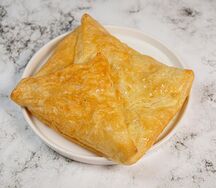 Хачапури с сыром 