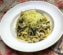 Феттуччине Курица