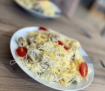 Паста Курица-грибы в сливочном соусе 