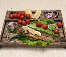 Речная форель на мангале