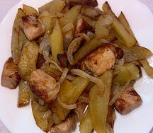 Жареная картошка с мясом