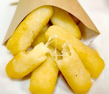 Сырные палочки 